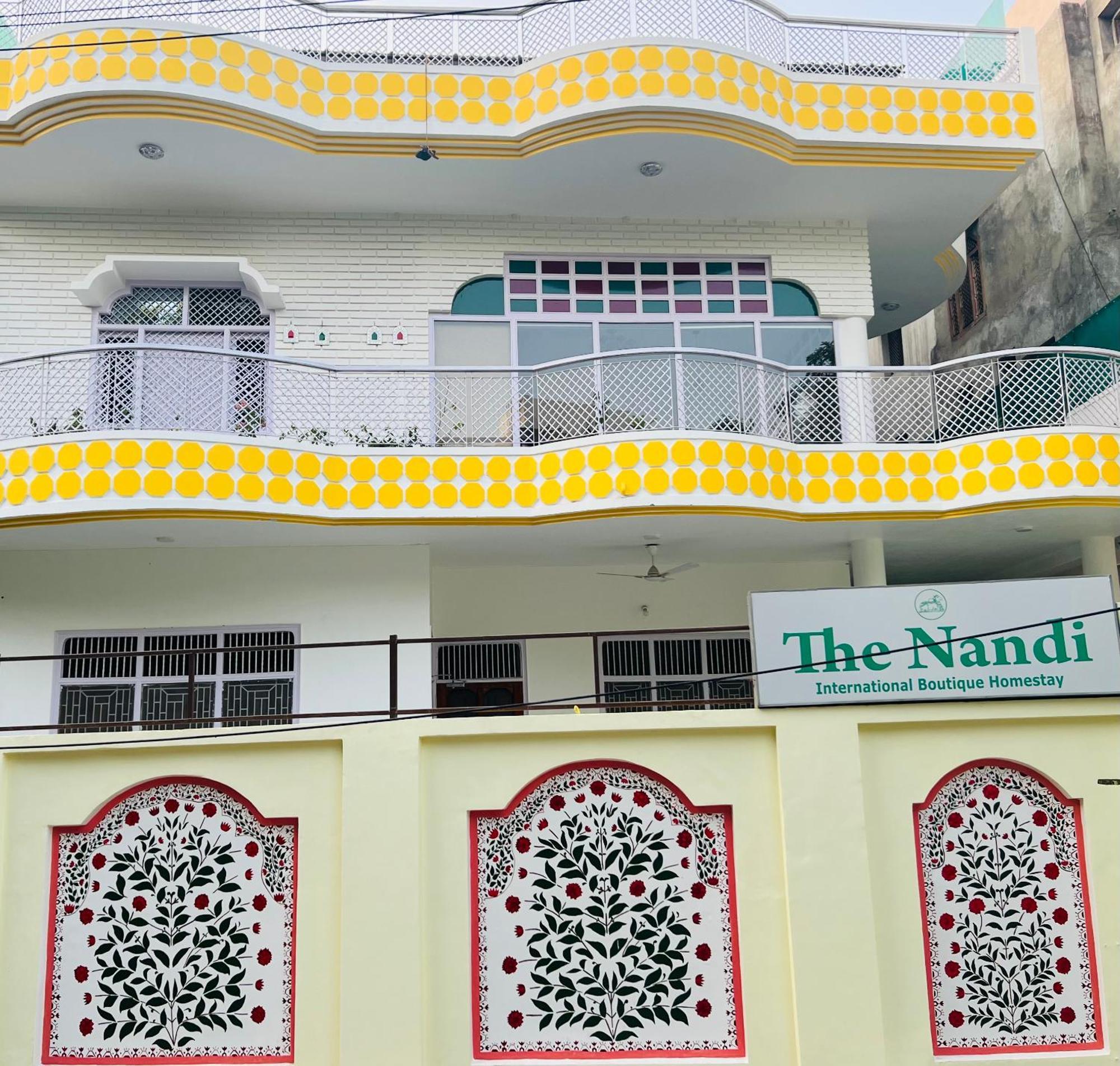 The Nandi International Boutique Homestay Varanasi Eksteriør billede