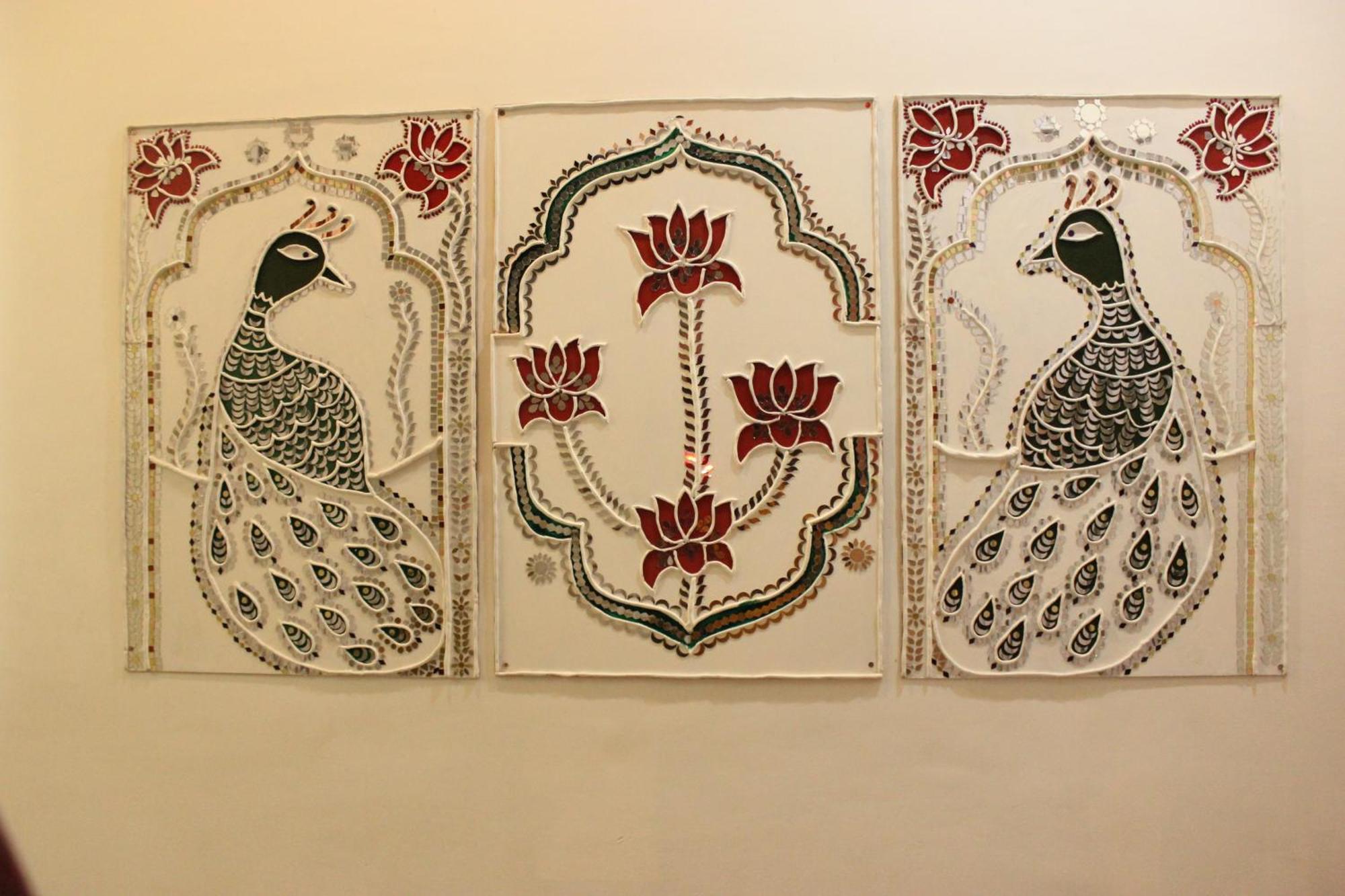 The Nandi International Boutique Homestay Varanasi Eksteriør billede